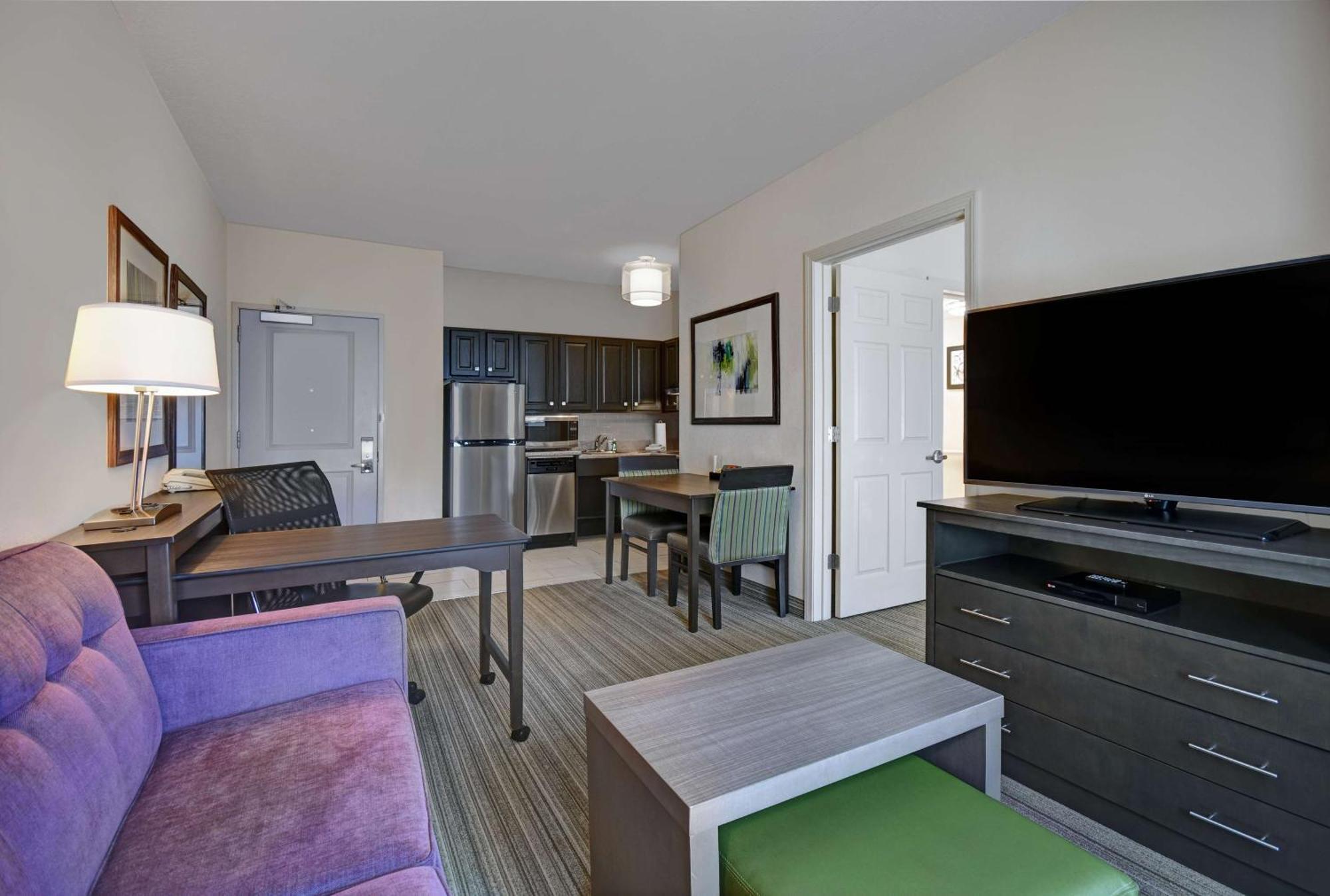 Homewood Suites By Hilton Итонтаун Экстерьер фото