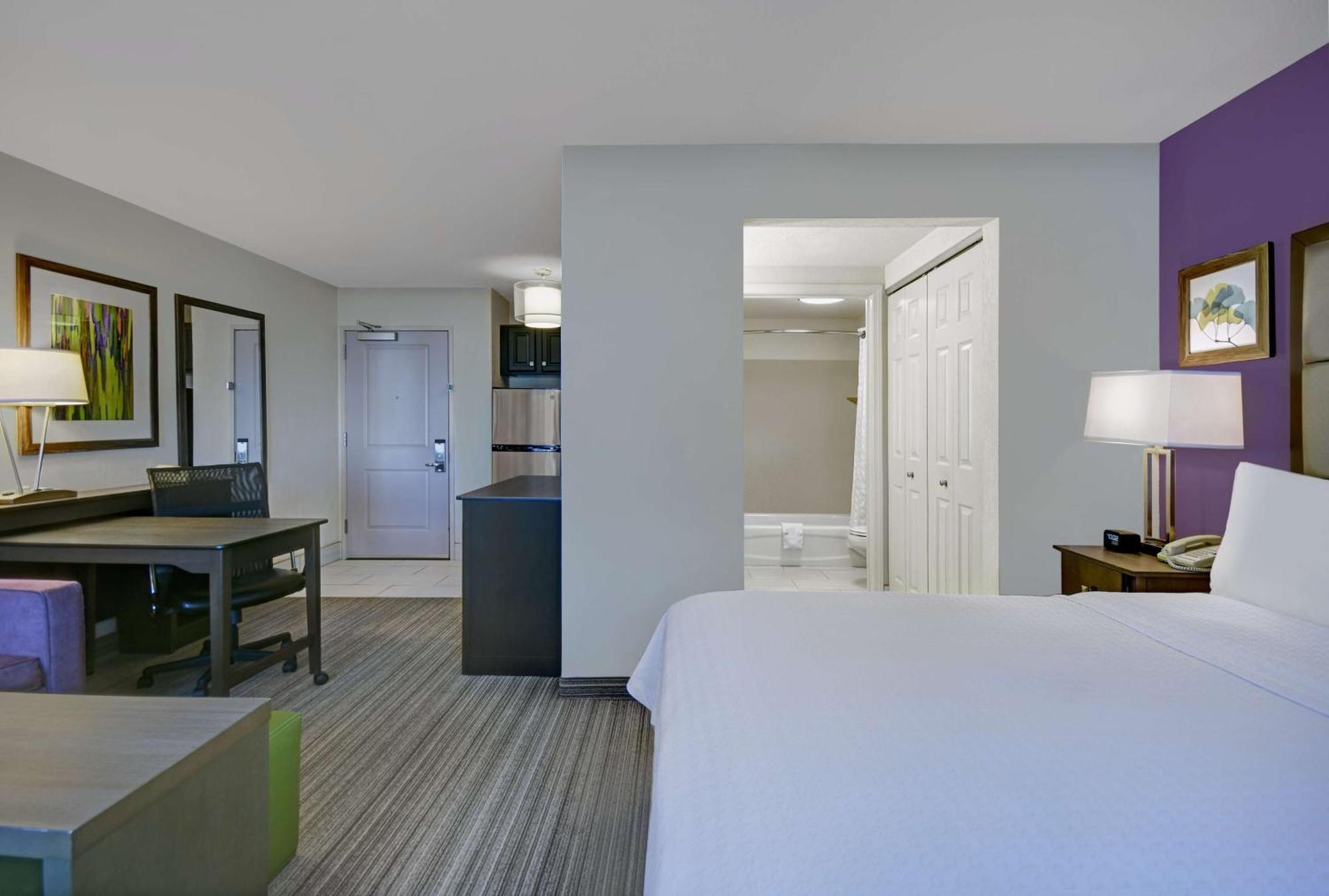 Homewood Suites By Hilton Итонтаун Экстерьер фото