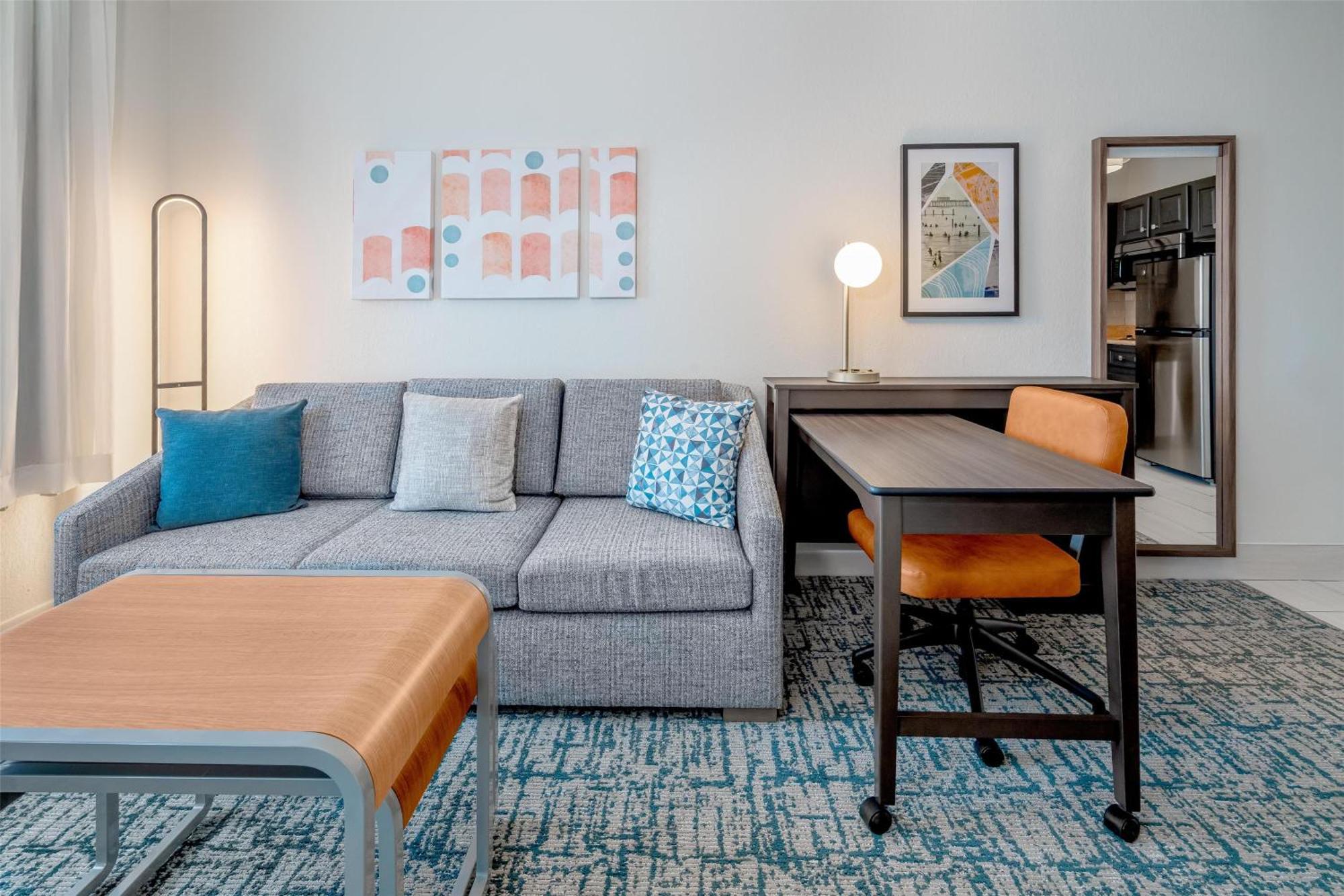Homewood Suites By Hilton Итонтаун Экстерьер фото